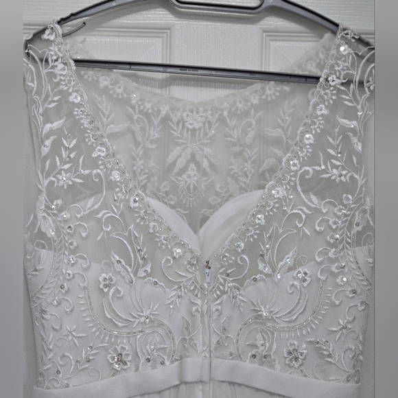 NEW Kennedy Blue Kinsley WHITE Formal Gown Lace, beading, pockets,slit sz 14 - Picture 5 of 16